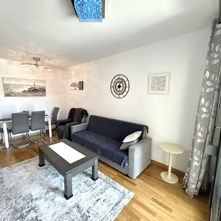 Piso A 850 Metros De La Playa Rcmn 坎佩略