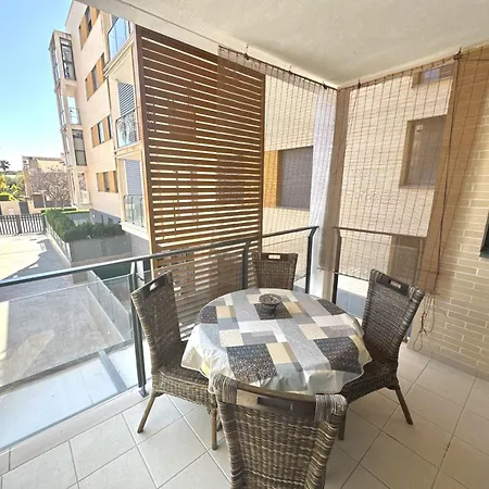 Piso A 850 Metros De La Playa Rcmn 坎佩略
